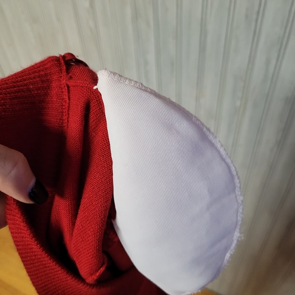 Collections Internationale Womens Red Lambswool Crew Neck Sweater - Picture 5 of 7